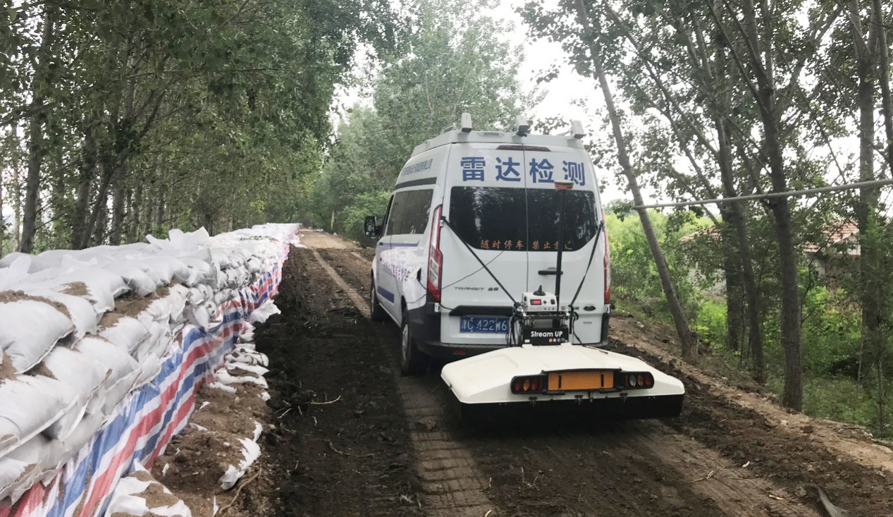 PP电子5金狮集团助力防汛应急抢险事情